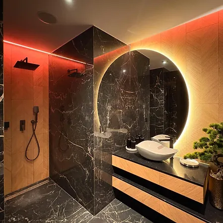 Sea View Smart & Garden Vip * ミエンジズドロイェ