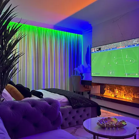 アパート Sea View Smart & Garden Vip ミエンジズドロイェ