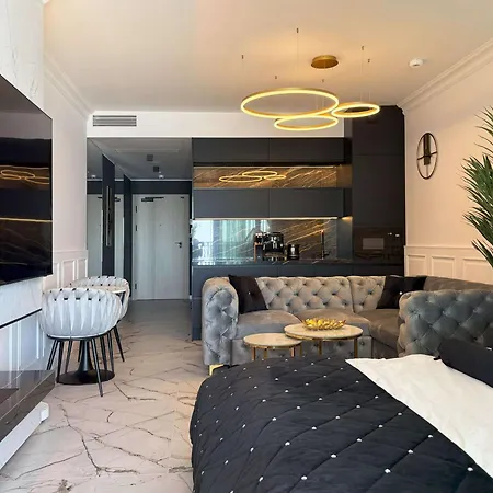 Sea View Smart & Garden Vip *